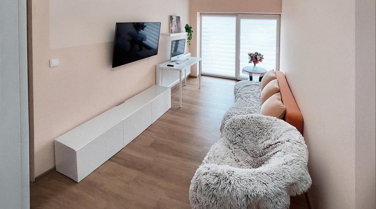 Apartamenty Gorki Male Тушин Экстерьер фото