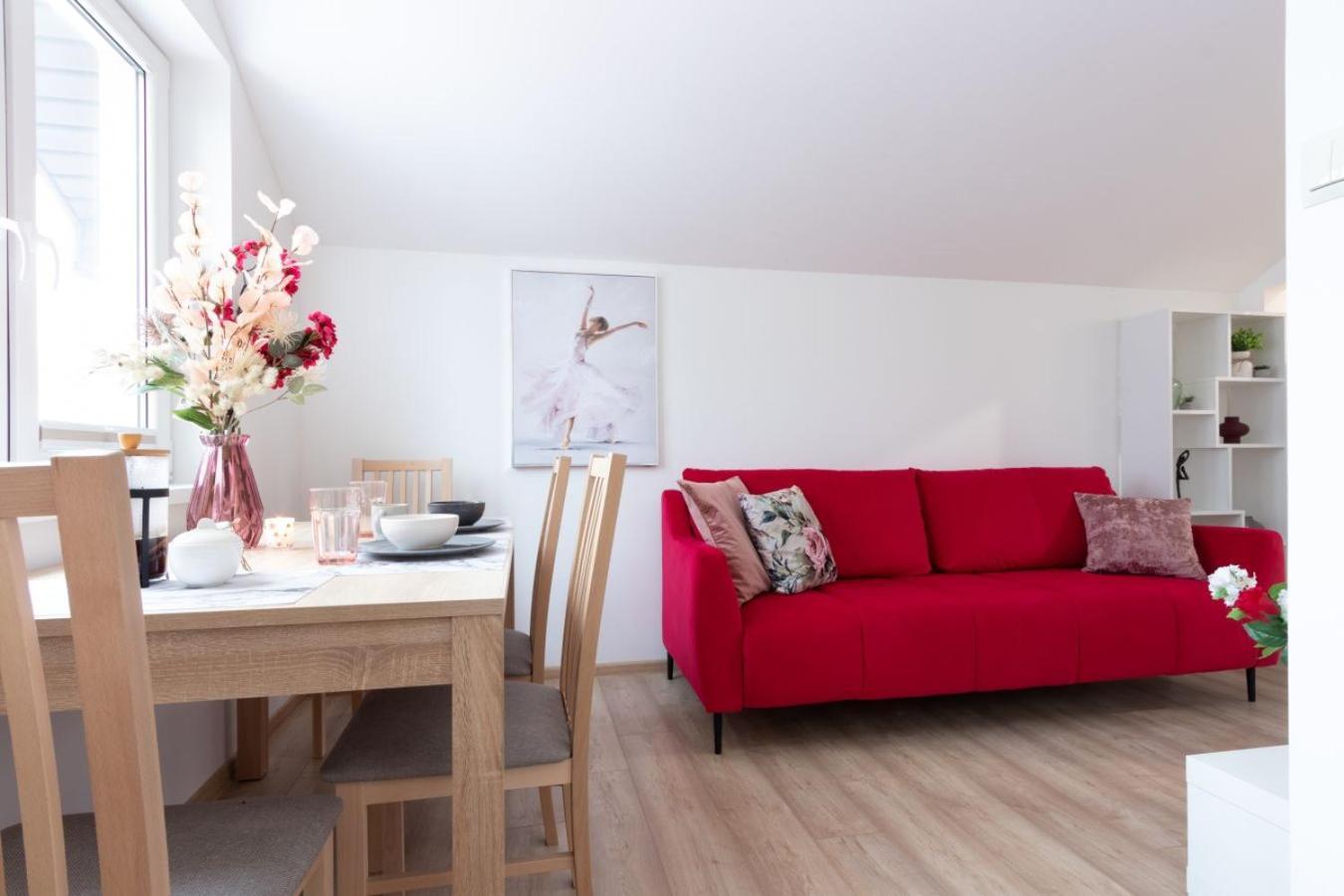 Apartamenty Gorki Male Тушин Экстерьер фото