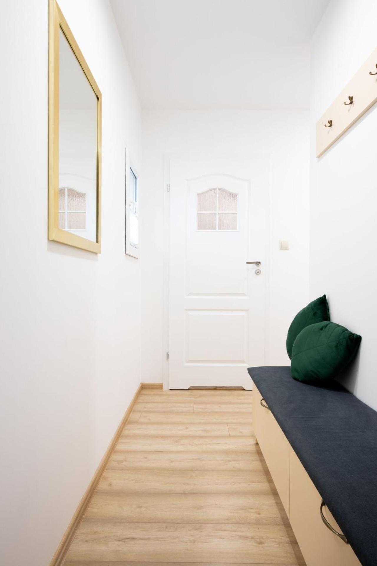Apartamenty Gorki Male Тушин Экстерьер фото
