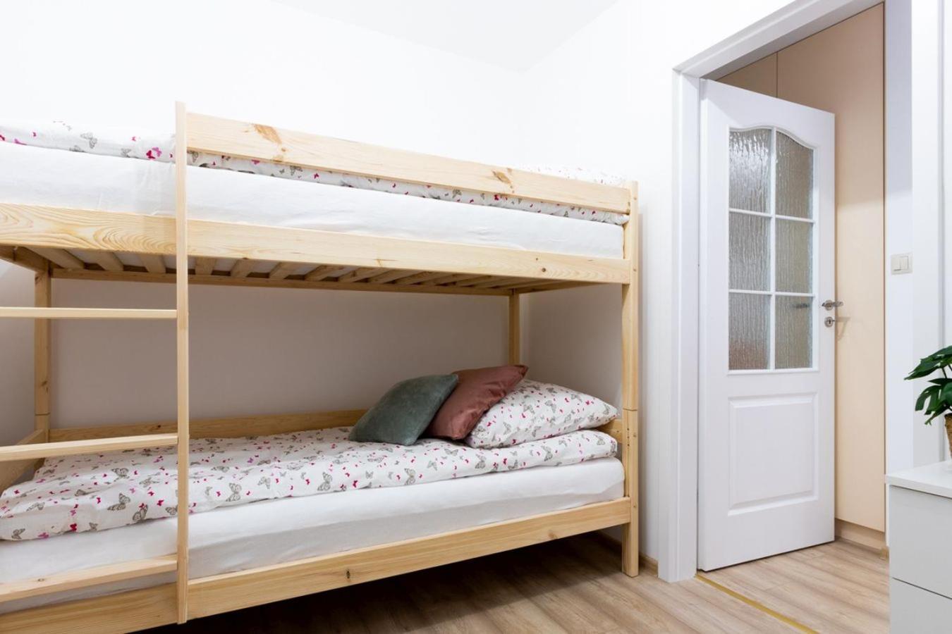 Apartamenty Gorki Male Тушин Экстерьер фото